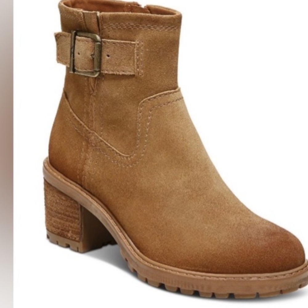 New Suede leather ankle bootie size 7.5